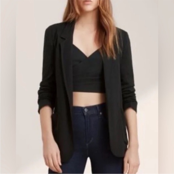 Aritzia Talula Lincoln Bra Top - Picture 9 of 9